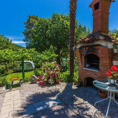 Mošćenička Draga Apartments Branka מראה חיצוני תמונה