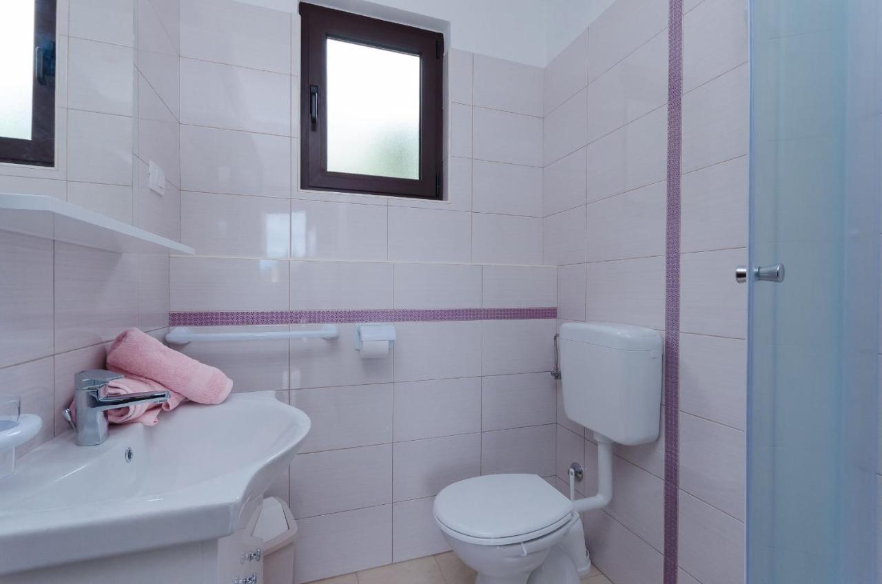Mošćenička Draga Apartments Branka מראה חיצוני תמונה