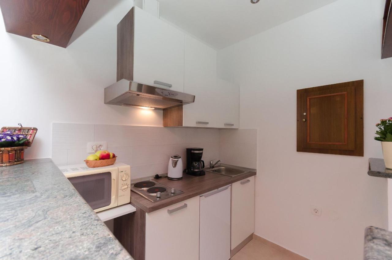 Mošćenička Draga Apartments Branka מראה חיצוני תמונה