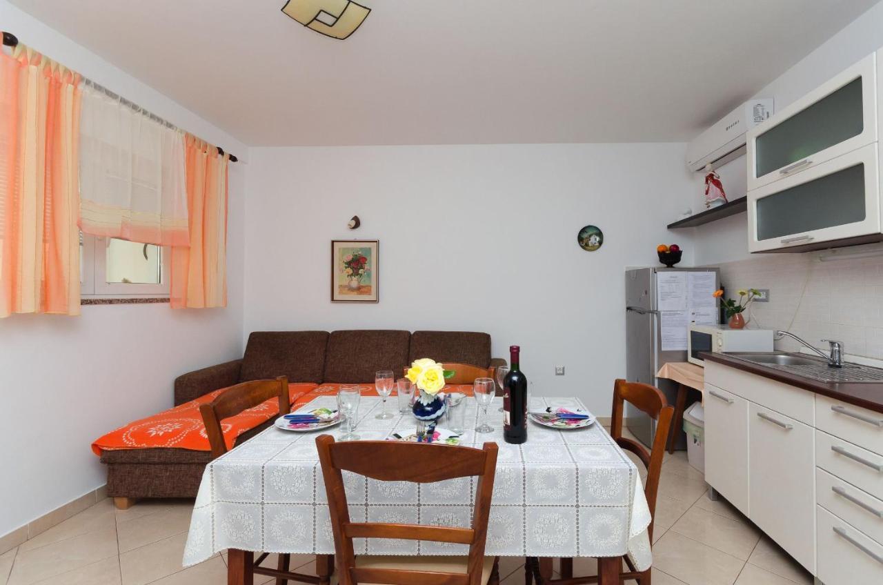 Mošćenička Draga Apartments Branka מראה חיצוני תמונה