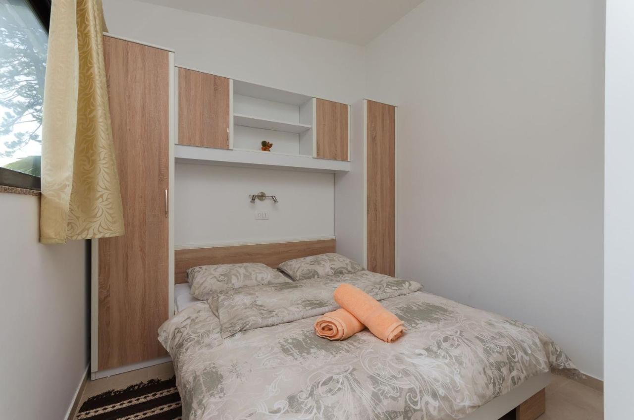 Mošćenička Draga Apartments Branka מראה חיצוני תמונה