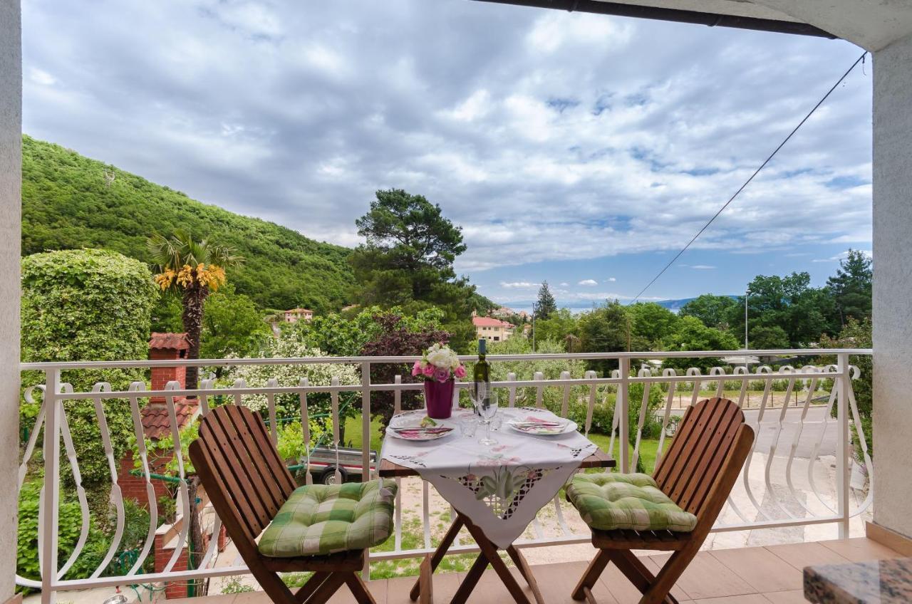 Mošćenička Draga Apartments Branka מראה חיצוני תמונה