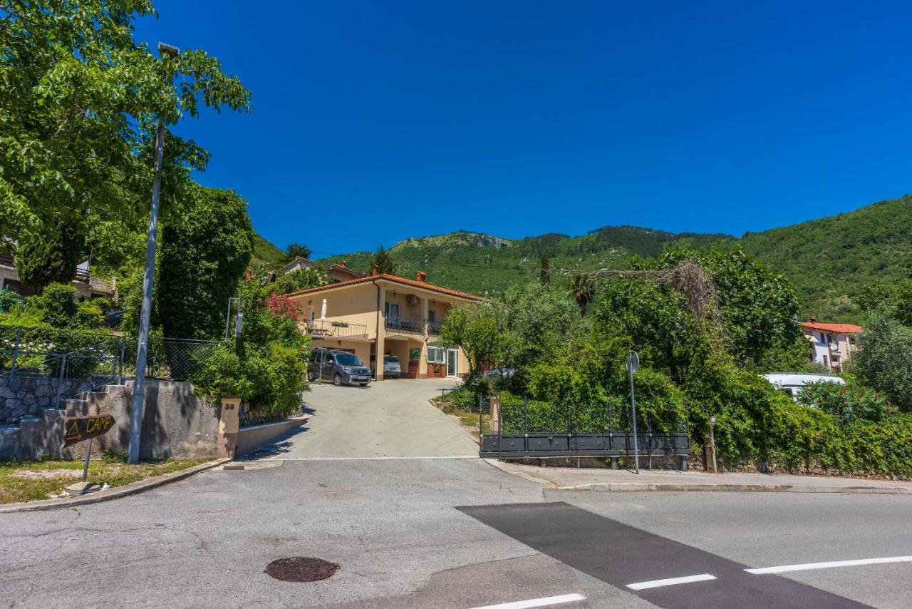 Mošćenička Draga Apartments Branka מראה חיצוני תמונה
