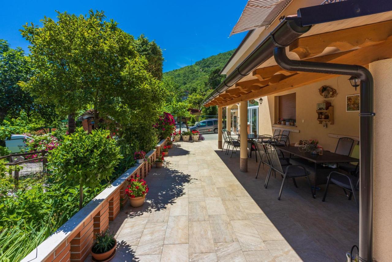 Mošćenička Draga Apartments Branka מראה חיצוני תמונה
